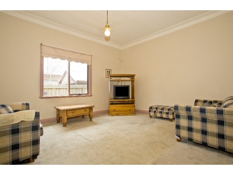 9 Guthrie Street, North Geelong VIC 3215