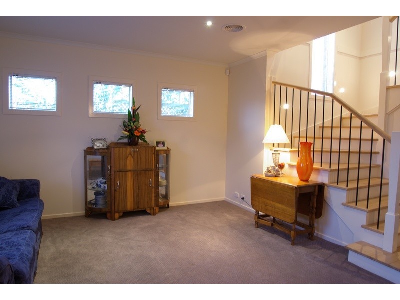 1 Bond Street, Newtown VIC 3220