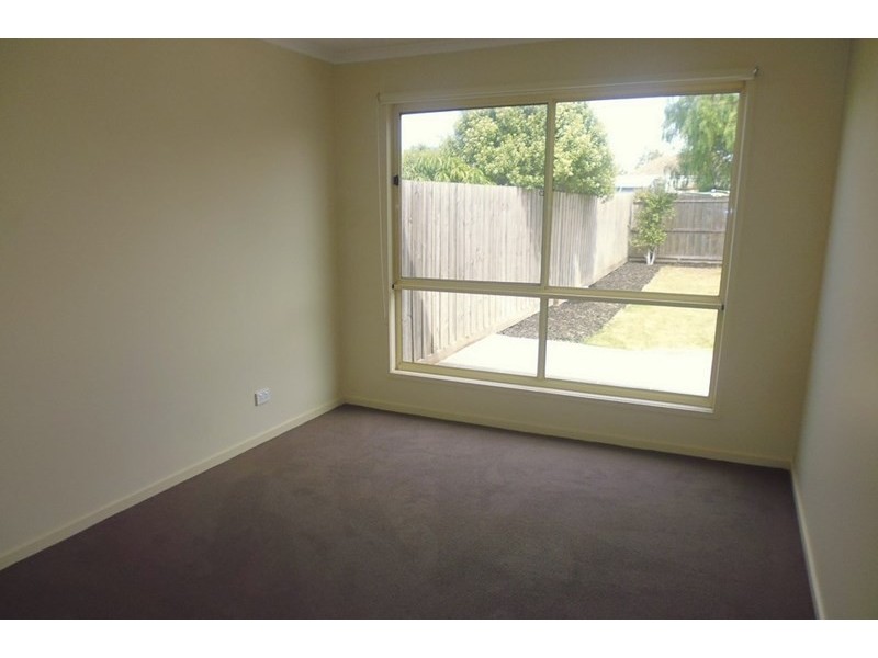 2D Watsons Road, Newcomb VIC 3219