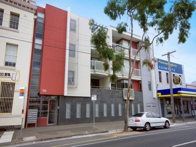 8/96 Mercer Street, Geelong VIC 3220