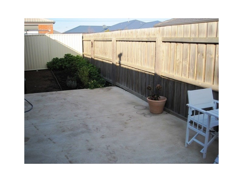 3/101 Marshalltown Road, Marshall VIC 3216