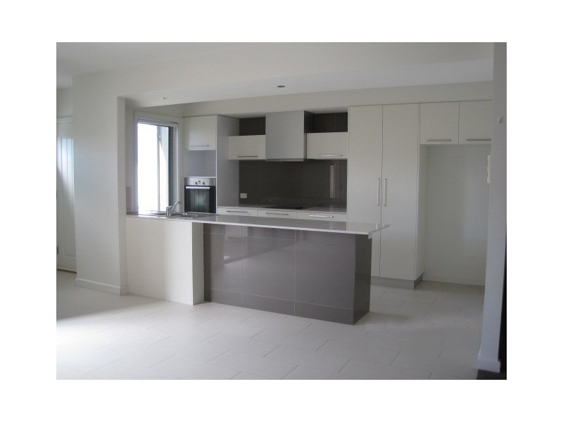 8/40 Percy Street, Newtown VIC 3220