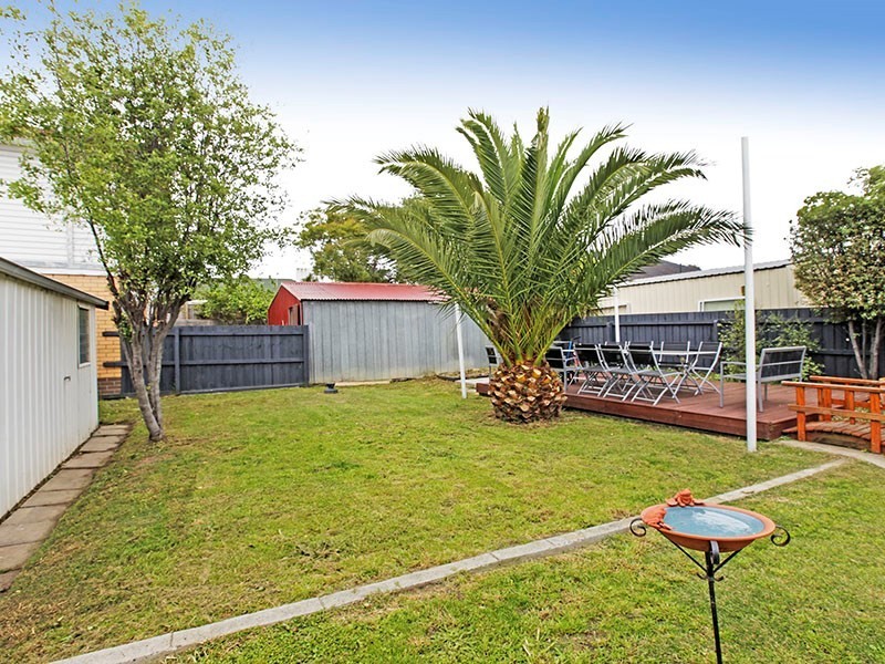 146 Ballarat Road, Hamlyn Heights VIC 3215