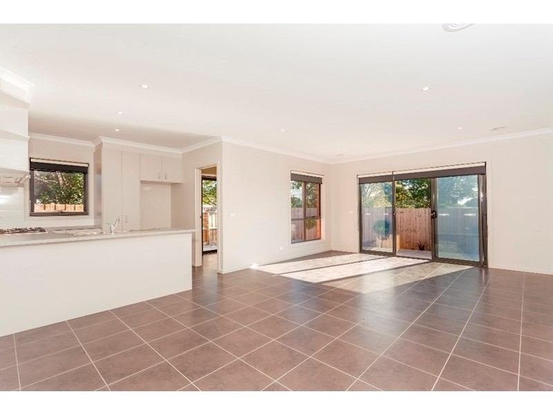 2/50 Camellia Crescent, Norlane VIC 3214