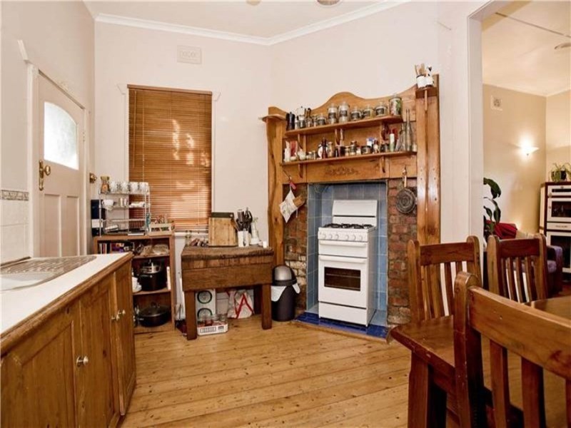 50 St Albans Road, East Geelong VIC 3219