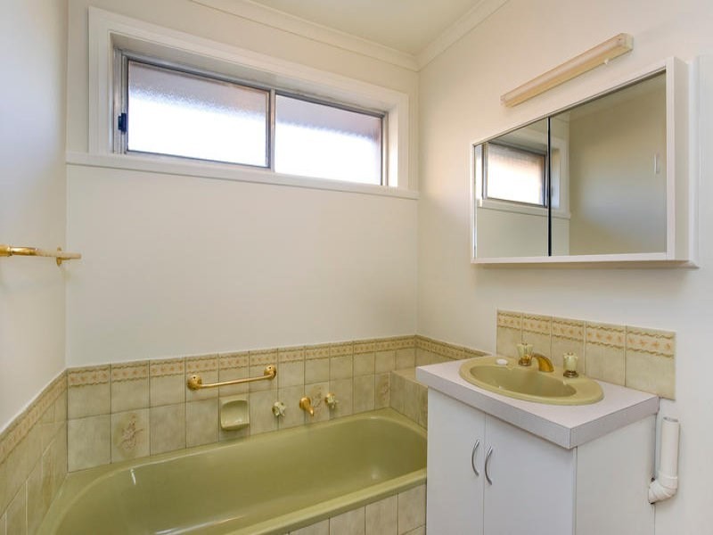 3/10 Volum Street, Manifold Heights VIC 3218