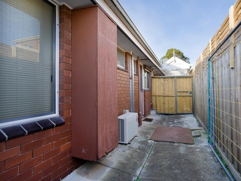3/10 Volum Street, Manifold Heights VIC 3218