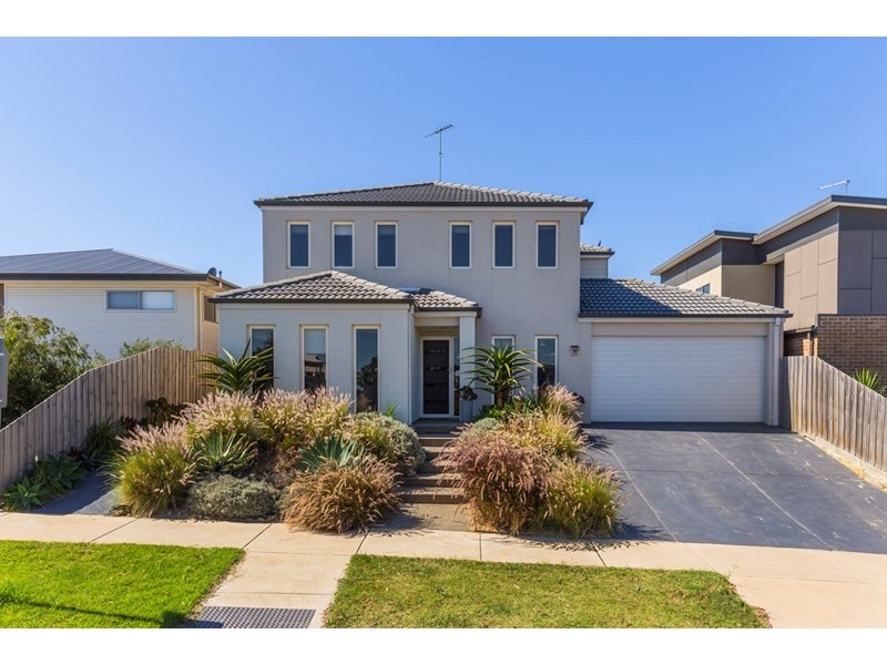 15 Eton Road, Torquay VIC 3228