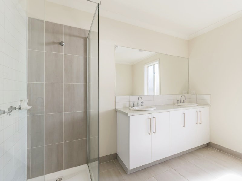 15 Eton Road, Torquay VIC 3228