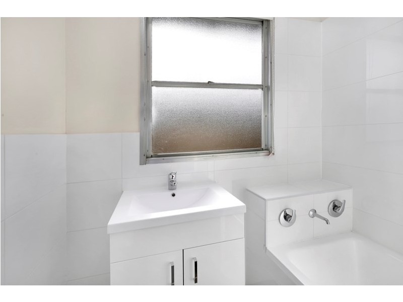 1/273 Princes Highway, Corio VIC 3214