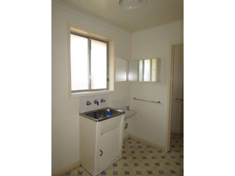 1/35-37 Rix Street, Herne Hill VIC 3218