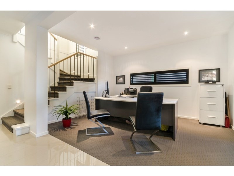 59 Woolondoon Drive, Highton VIC 3216