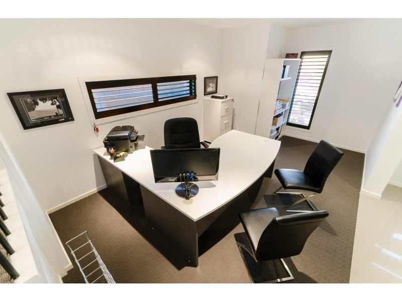 59 Woolondoon Drive, Highton VIC 3216