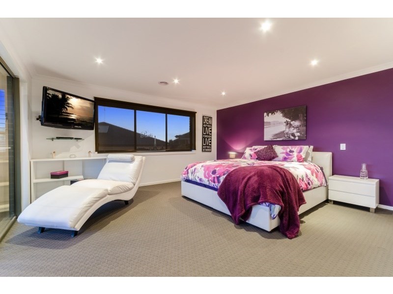 59 Woolondoon Drive, Highton VIC 3216