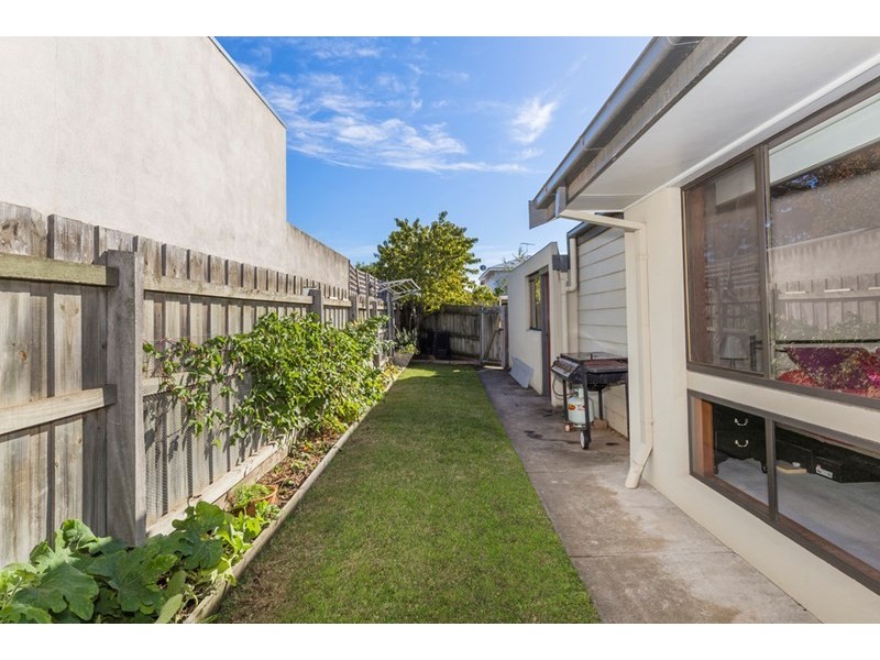2/44 Marshall Street, Newtown VIC 3220
