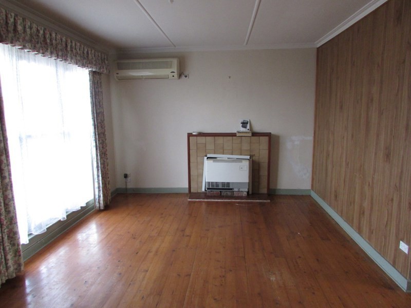 51 Eagle Parade, Norlane VIC 3214