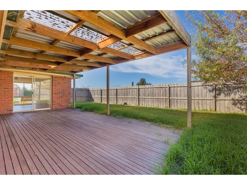 1 Templeton Court, St Albans Park VIC 3219