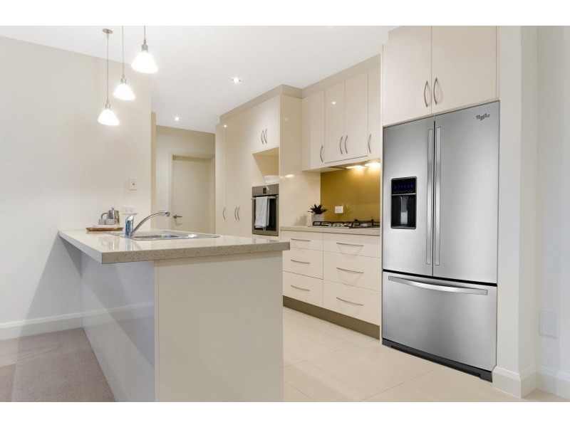 2/20 Upper Skene Street, Newtown VIC 3220