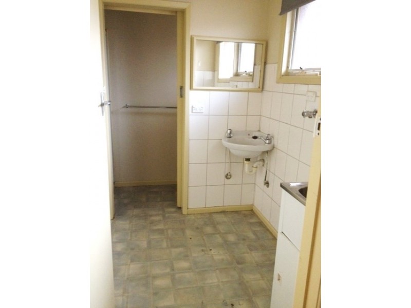 1/34 Douglass Street, Herne Hill VIC 3218