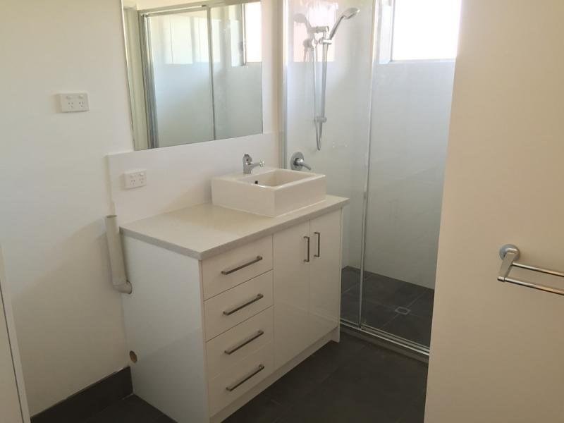 8/138 West Fyans Street, Newtown VIC 3220