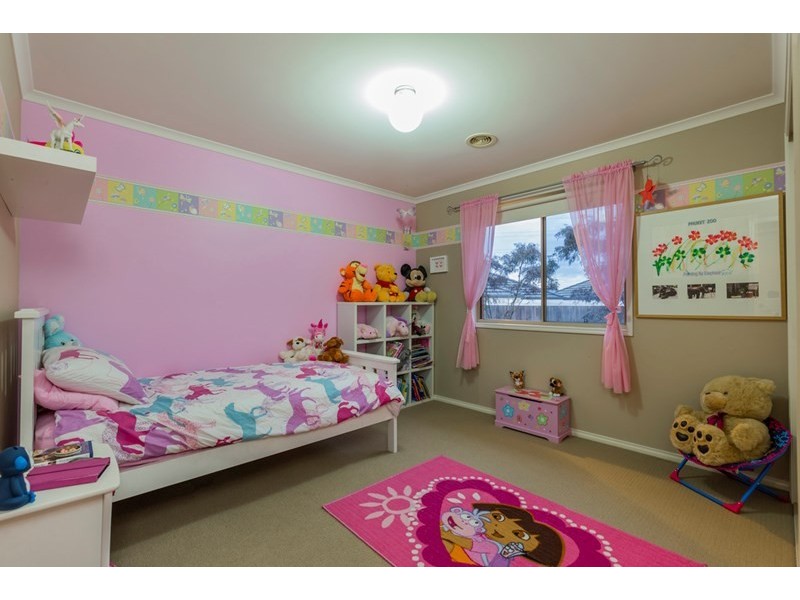 7-9 Cedarville Close, Highton VIC 3216