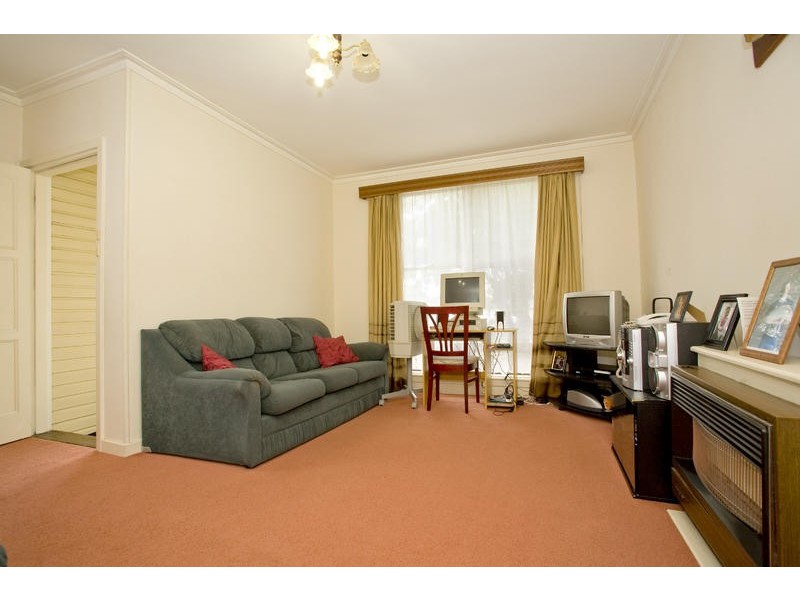 102 Robin Avenue, Norlane VIC 3214