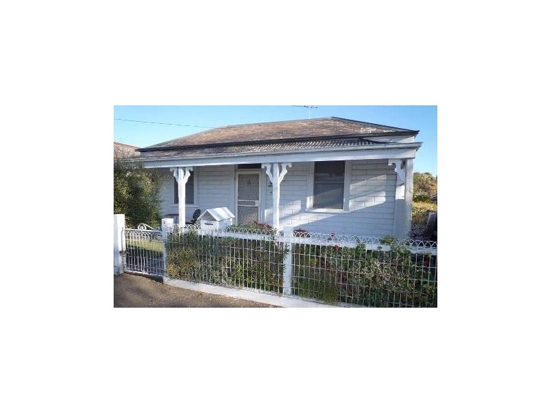 4 Alexandra Avenue, Geelong VIC 3220
