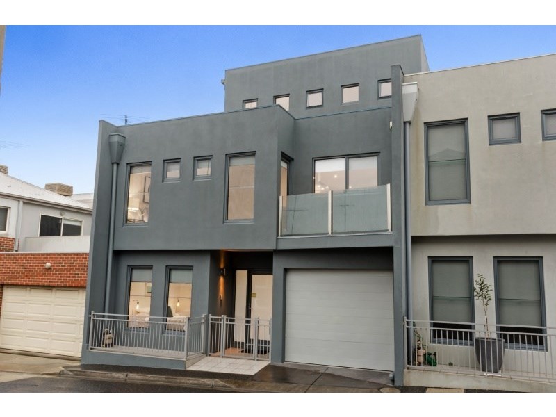 4 Smyth Place, Geelong VIC 3220