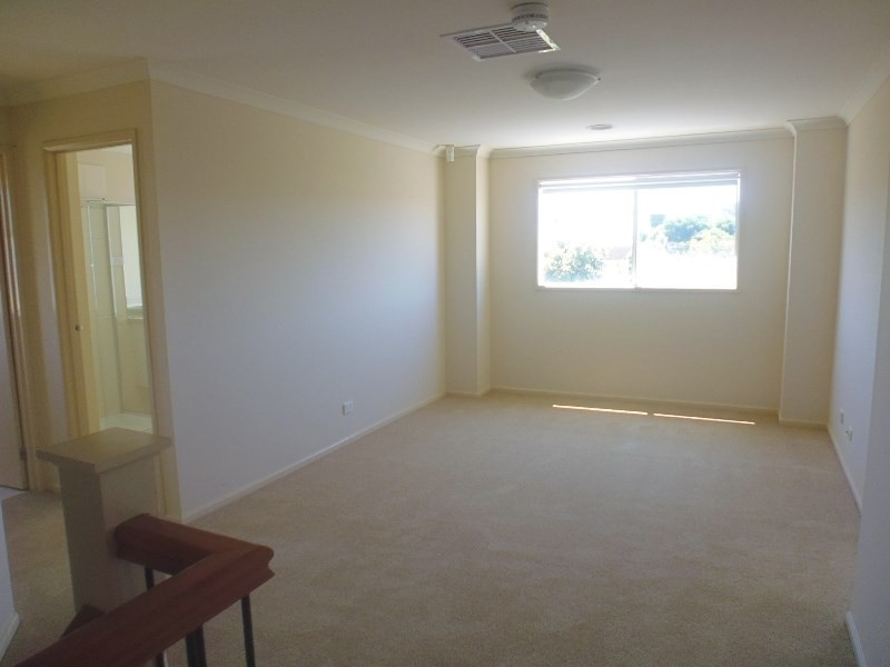 3 Thwaites Close, Highton VIC 3216