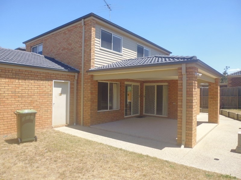 3 Thwaites Close, Highton VIC 3216