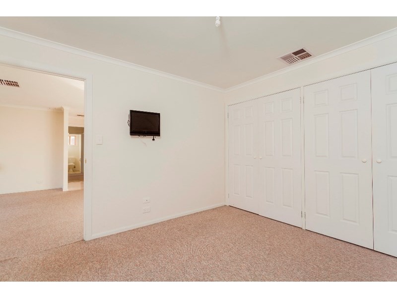 2/364 Autumn Street, Herne Hill VIC 3218