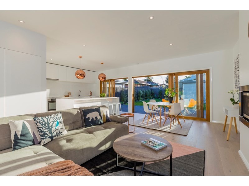 11 Summer Street, East Geelong VIC 3219