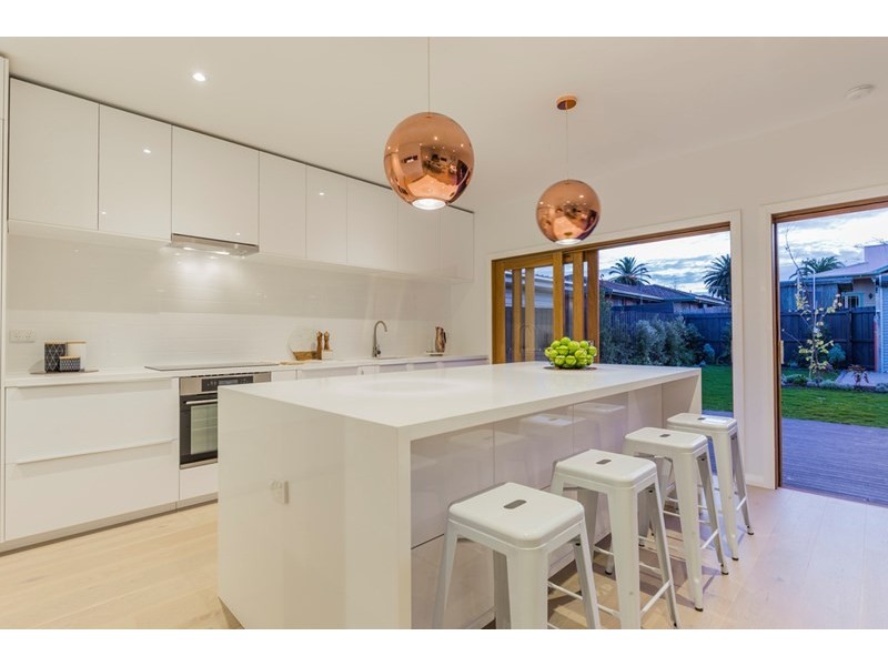 11 Summer Street, East Geelong VIC 3219