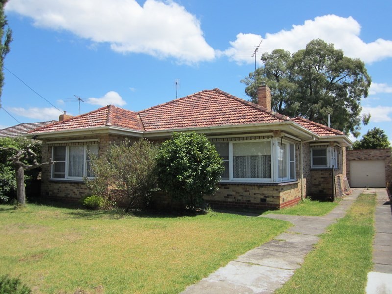 36 Wilsons Road, Newcomb VIC 3219