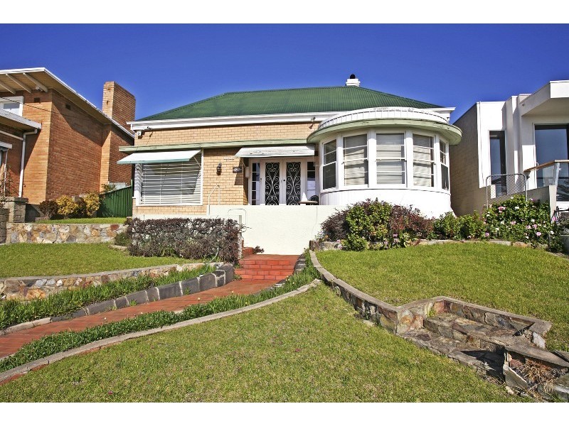 22 Eastern Beach Road, Geelong VIC 3220