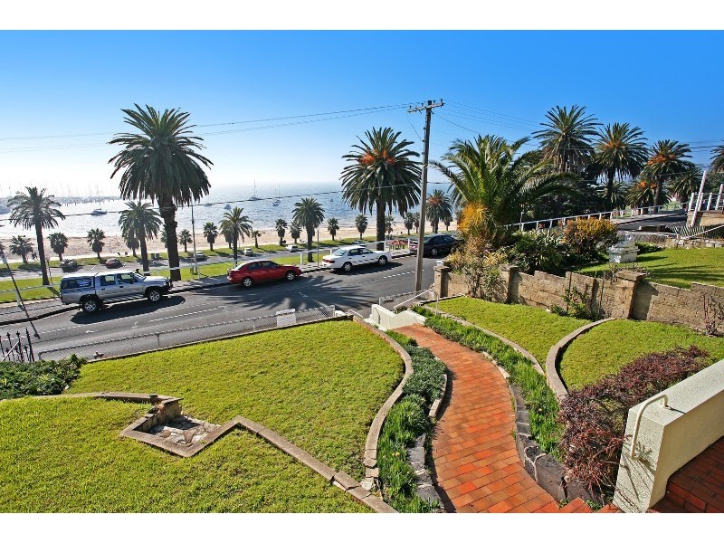 22 Eastern Beach Road, Geelong VIC 3220