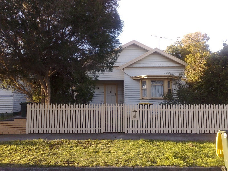 17 Grey Street, East Geelong VIC 3219