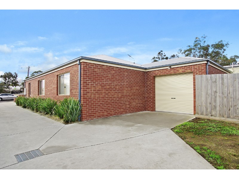 1/3 Mack Court, Belmont VIC 3216