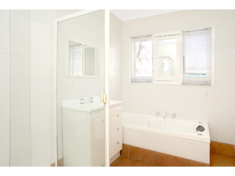 3 Wirksworth Street, Herne Hill VIC 3218