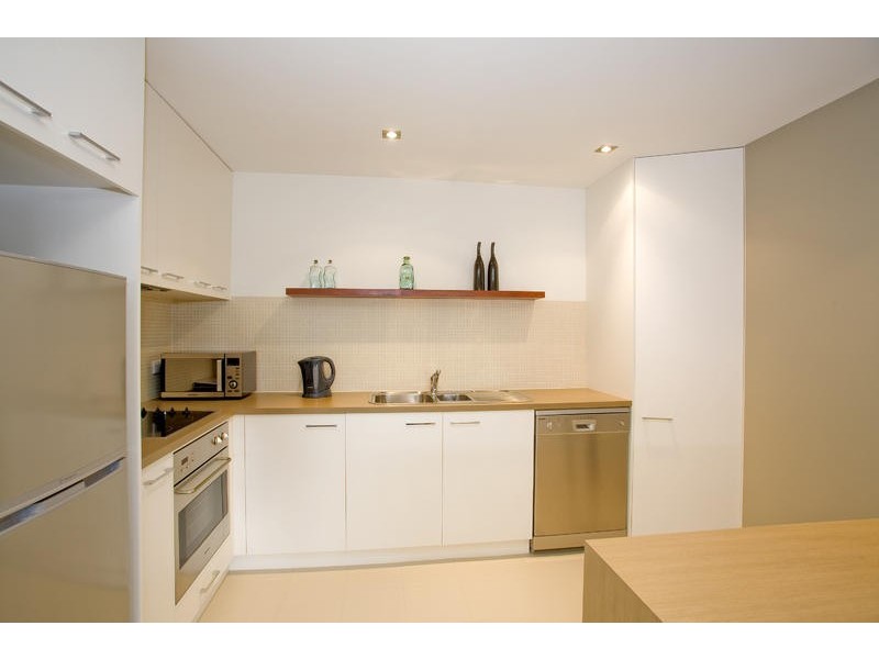 1/32 Hesse Street, Queenscliff VIC 3225