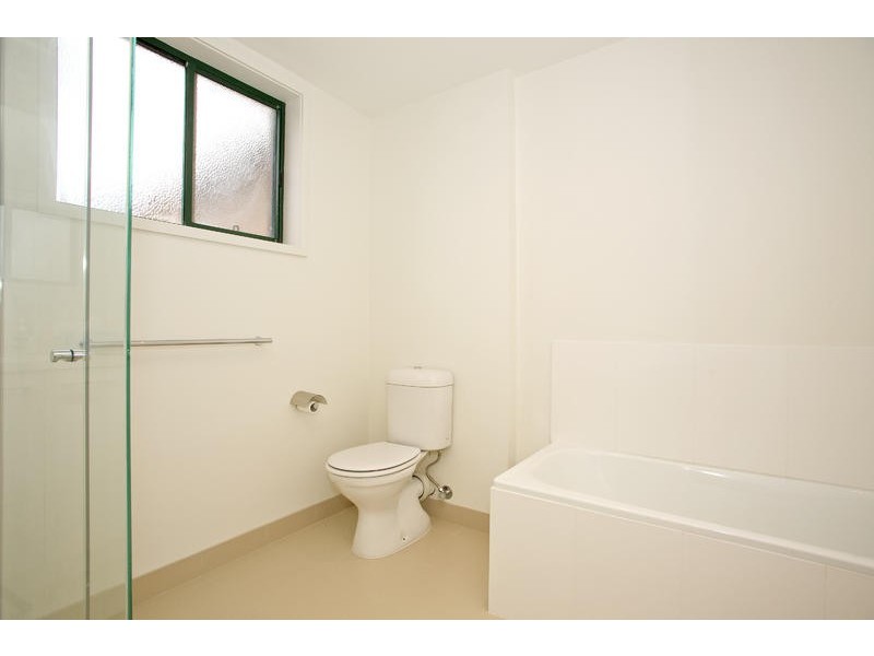 1/32 Hesse Street, Queenscliff VIC 3225