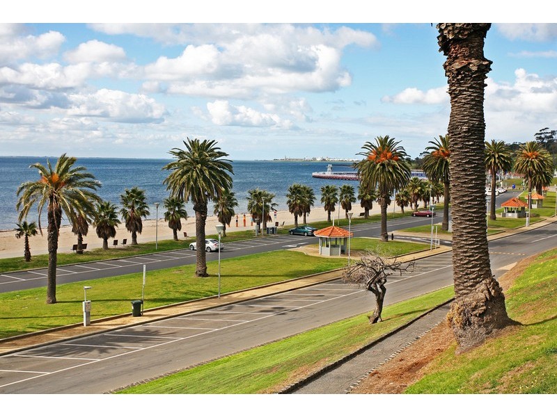 3/20 Eastern Beach Road, Geelong VIC 3220