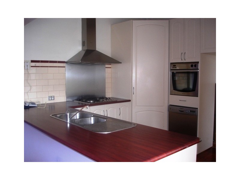 1 Murray Street, Hamlyn Heights VIC 3215