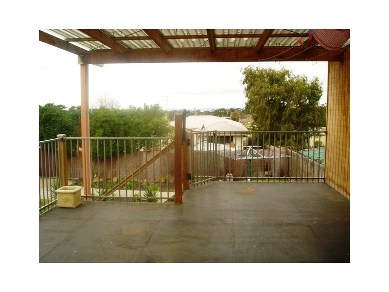 1 Murray Street, Hamlyn Heights VIC 3215