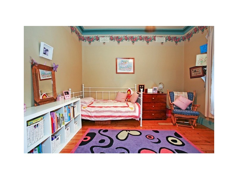 2 Tayler Street, Geelong West VIC 3218