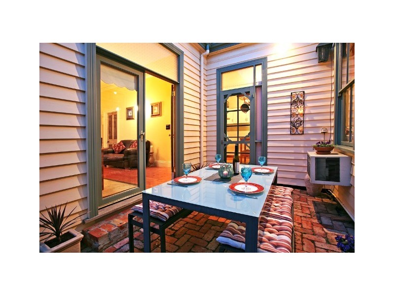 2 Tayler Street, Geelong West VIC 3218