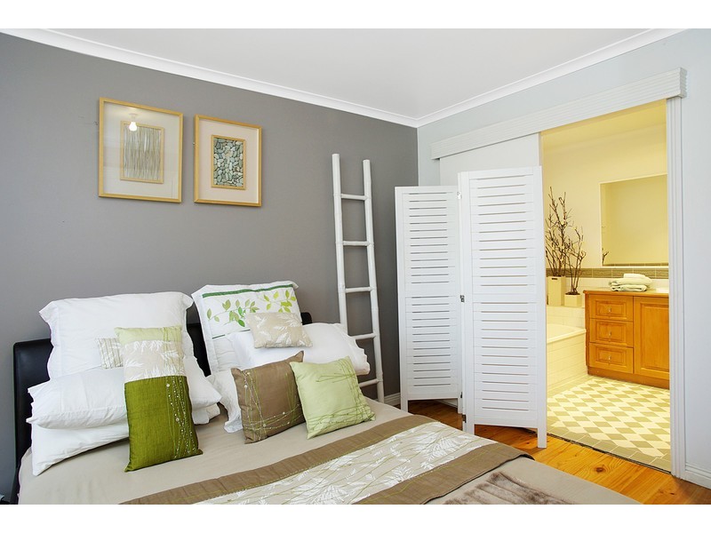 285 Scenic Road, Highton VIC 3216