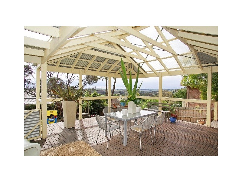 285 Scenic Road, Highton VIC 3216