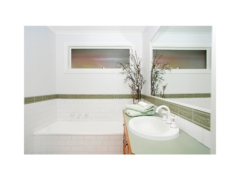 285 Scenic Road, Highton VIC 3216