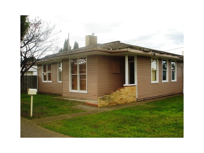 2 Orchid Street, Norlane VIC 3214